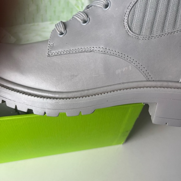 Sam Edelman LYDELL,PEBBLEGREY LEA 8.5 boots - Picture 9 of 10